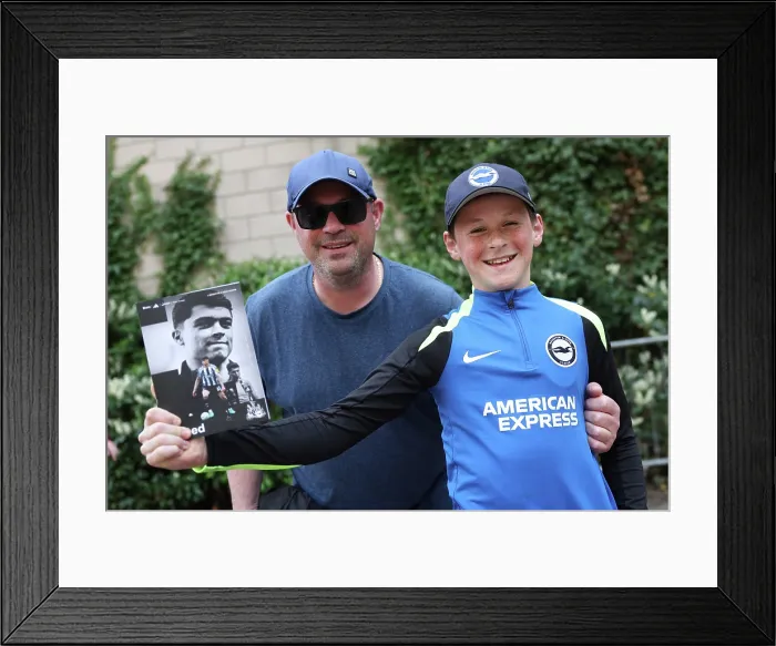 Framed Print : Newcastle United v Brighton and Hove Albion Premier League 02MAY26 Framed Print : Newcastle United v Brighton and Hove Albion Premier League 02MAY26