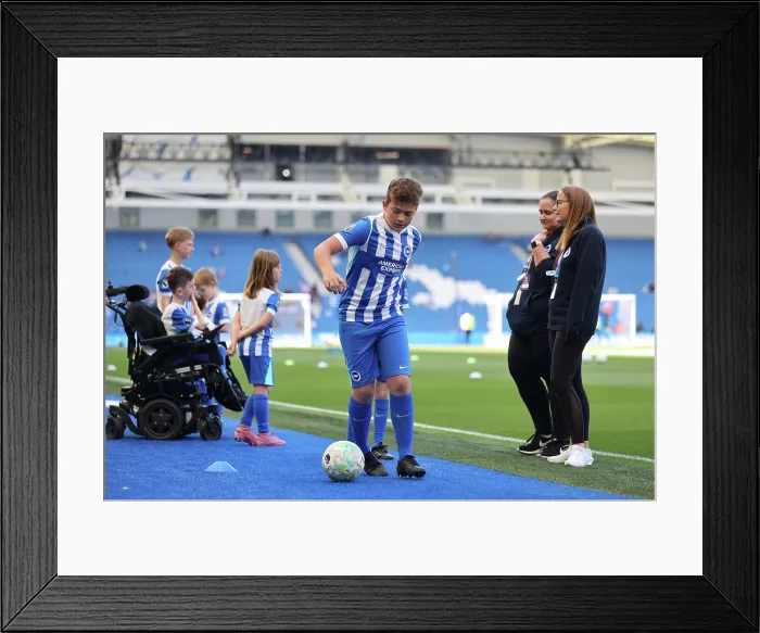 Framed Print : Brighton and Hove Albion v Wolverhampton Wanderers Premier League 09MAY26 Framed Print : Brighton and Hove Albion v Wolverhampton Wanderers Premier League 09MAY26