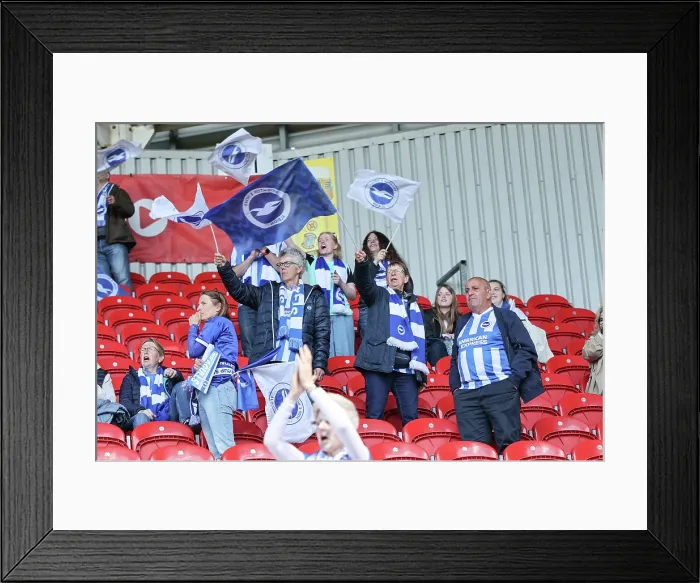 Framed Print : Liverpool Women v Brighton and Hove Albion Women Women's FA Cup Semi-Final 06MAY26 Framed Print : Liverpool Women v Brighton and Hove Albion Women Women's FA Cup Semi-Final 06MAY26