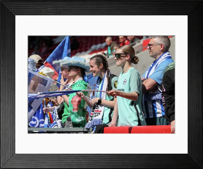 Framed Print : Liverpool Women v Brighton and Hove Albion Women Women's FA Cup Semi-Final 06MAY26 Framed Print : Liverpool Women v Brighton and Hove Albion Women Women's FA Cup Semi-Final 06MAY26