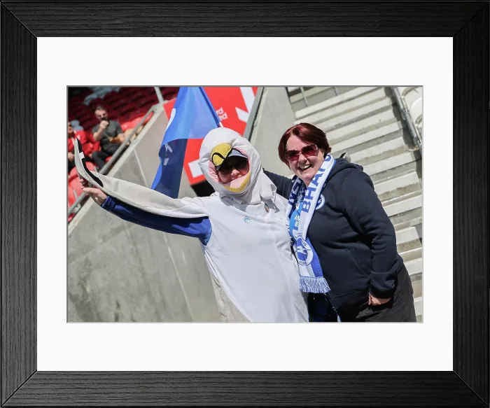 Framed Print : Liverpool Women v Brighton and Hove Albion Women Women's FA Cup Semi-Final 06MAY26 Framed Print : Liverpool Women v Brighton and Hove Albion Women Women's FA Cup Semi-Final 06MAY26
