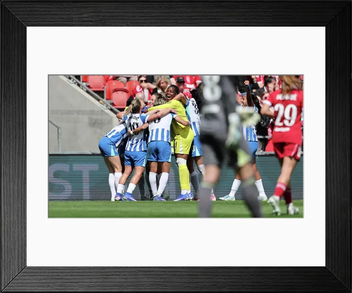 Framed Print : Liverpool Women v Brighton and Hove Albion Women Women's FA Cup Semi-Final 06MAY26 Framed Print : Liverpool Women v Brighton and Hove Albion Women Women's FA Cup Semi-Final 06MAY26