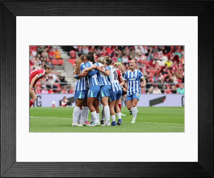 Framed Print : Liverpool Women v Brighton and Hove Albion Women Women's FA Cup Semi-Final 06MAY26 Framed Print : Liverpool Women v Brighton and Hove Albion Women Women's FA Cup Semi-Final 06MAY26