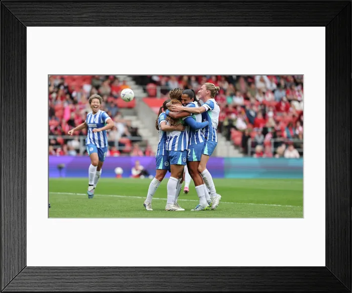 Framed Print : Liverpool Women v Brighton and Hove Albion Women Women's FA Cup Semi-Final 06MAY26 Framed Print : Liverpool Women v Brighton and Hove Albion Women Women's FA Cup Semi-Final 06MAY26