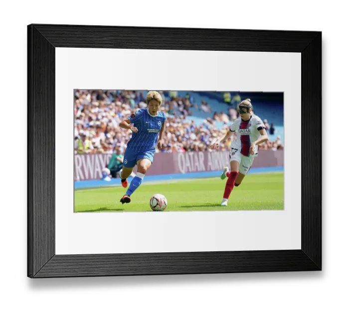 Framed Print : Brighton and Hove Albion Women v PSG Women Pre Season friendly 09AUG26 Framed Print : Brighton and Hove Albion Women v PSG Women Pre Season friendly 09AUG26
