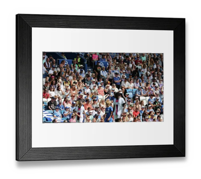 Framed Print : Brighton and Hove Albion Women v PSG Women Pre Season friendly 09AUG26 Framed Print : Brighton and Hove Albion Women v PSG Women Pre Season friendly 09AUG26