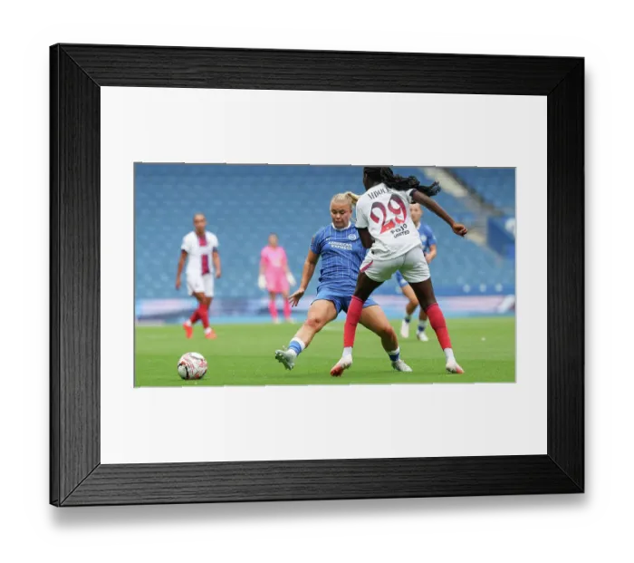 Framed Print : Brighton and Hove Albion Women v PSG Women Pre Season friendly 09AUG26 Framed Print : Brighton and Hove Albion Women v PSG Women Pre Season friendly 09AUG26