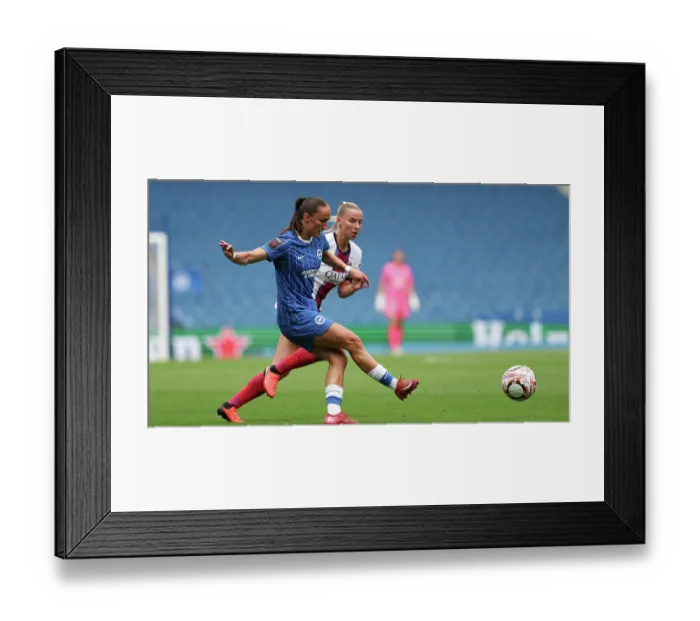 Framed Print : Brighton and Hove Albion Women v PSG Women Pre Season friendly 09AUG26 Framed Print : Brighton and Hove Albion Women v PSG Women Pre Season friendly 09AUG26