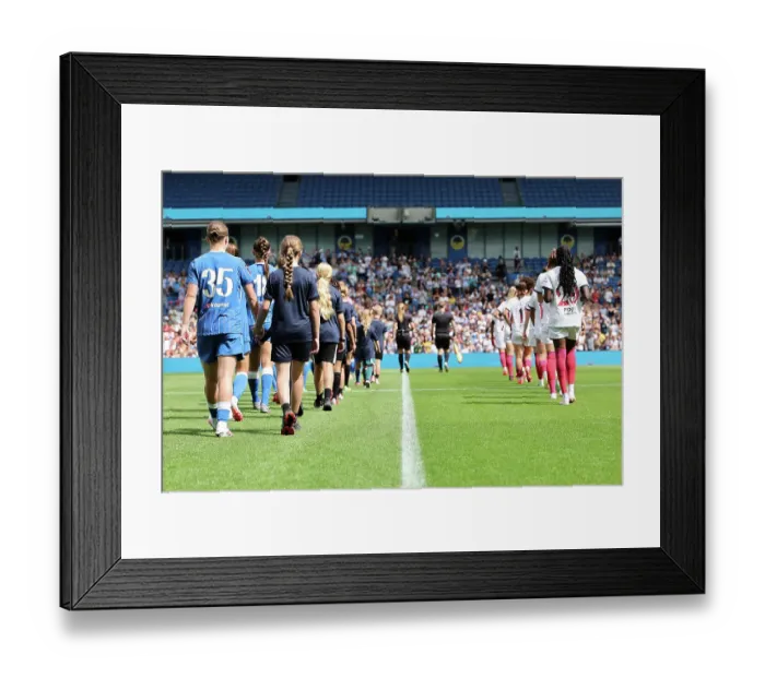 Framed Print : Brighton and Hove Albion Women v PSG Women Pre Season friendly 09AUG26