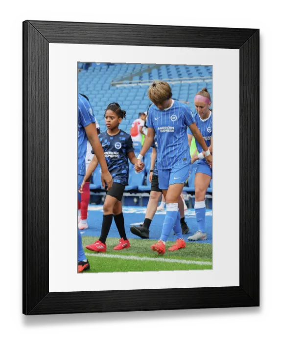 Framed Print : Brighton and Hove Albion Women v PSG Women Pre Season friendly 09AUG26 Framed Print : Brighton and Hove Albion Women v PSG Women Pre Season friendly 09AUG26