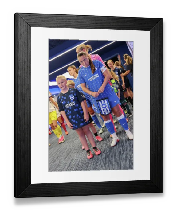Framed Print : Brighton and Hove Albion Women v PSG Women Pre Season friendly 09AUG26 Framed Print : Brighton and Hove Albion Women v PSG Women Pre Season friendly 09AUG26