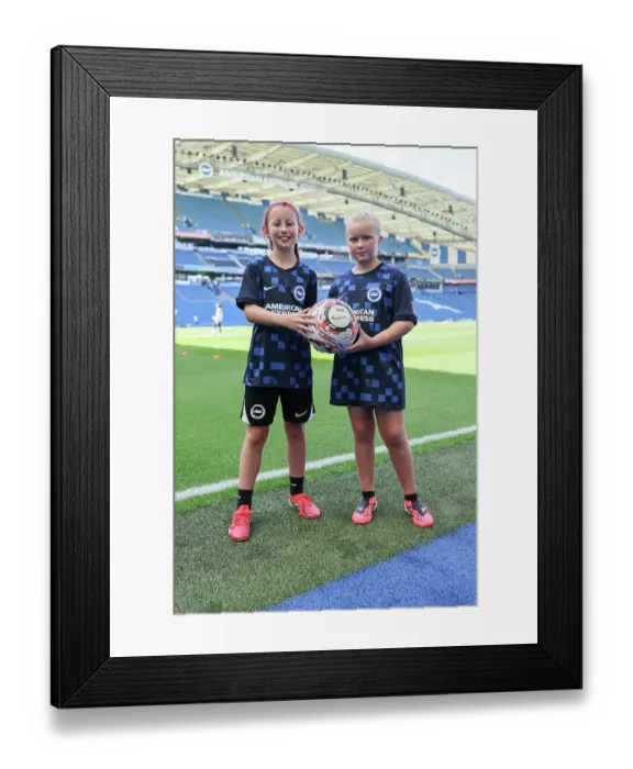 Framed Print : Brighton and Hove Albion Women v PSG Women Pre Season friendly 09AUG26 Framed Print : Brighton and Hove Albion Women v PSG Women Pre Season friendly 09AUG26