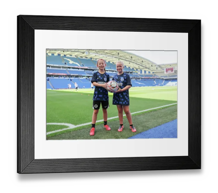 Framed Print : Brighton and Hove Albion Women v PSG Women Pre Season friendly 09AUG26 Framed Print : Brighton and Hove Albion Women v PSG Women Pre Season friendly 09AUG26