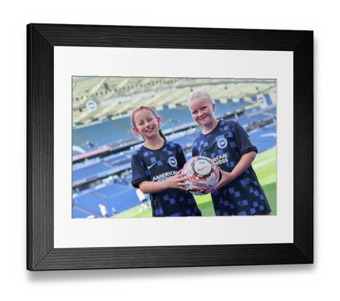 Framed Print : Brighton and Hove Albion Women v PSG Women Pre Season friendly 09AUG26