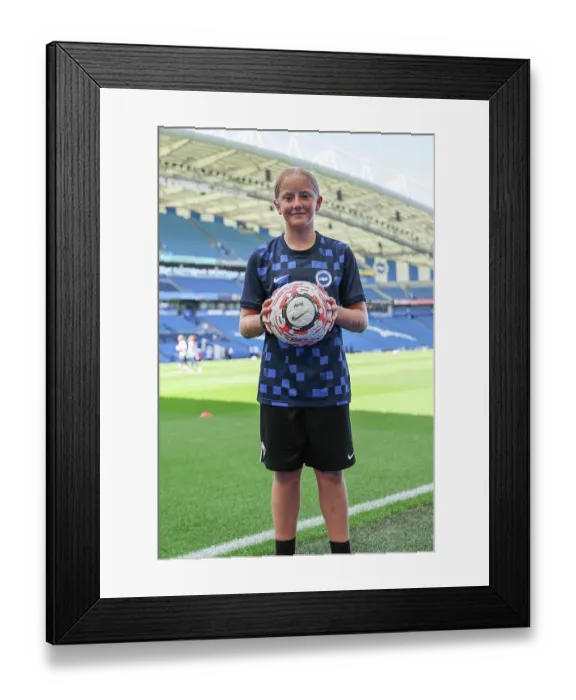 Framed Print : Brighton and Hove Albion Women v PSG Women Pre Season friendly 09AUG26
