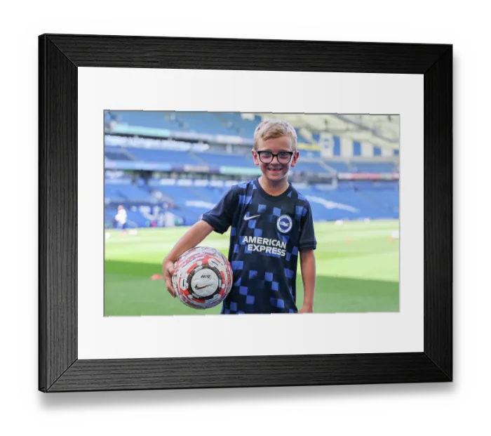 Framed Print : Brighton and Hove Albion Women v PSG Women Pre Season friendly 09AUG26 Framed Print : Brighton and Hove Albion Women v PSG Women Pre Season friendly 09AUG26