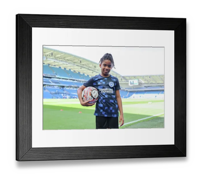 Framed Print : Brighton and Hove Albion Women v PSG Women Pre Season friendly 09AUG26 Framed Print : Brighton and Hove Albion Women v PSG Women Pre Season friendly 09AUG26