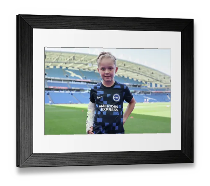 Framed Print : Brighton and Hove Albion Women v PSG Women Pre Season friendly 09AUG26 Framed Print : Brighton and Hove Albion Women v PSG Women Pre Season friendly 09AUG26