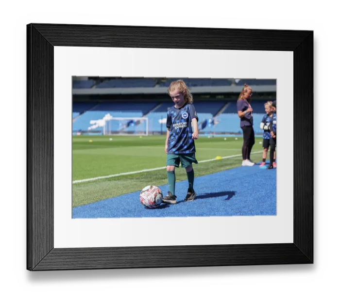 Framed Print : Brighton and Hove Albion Women v PSG Women Pre Season friendly 09AUG26
