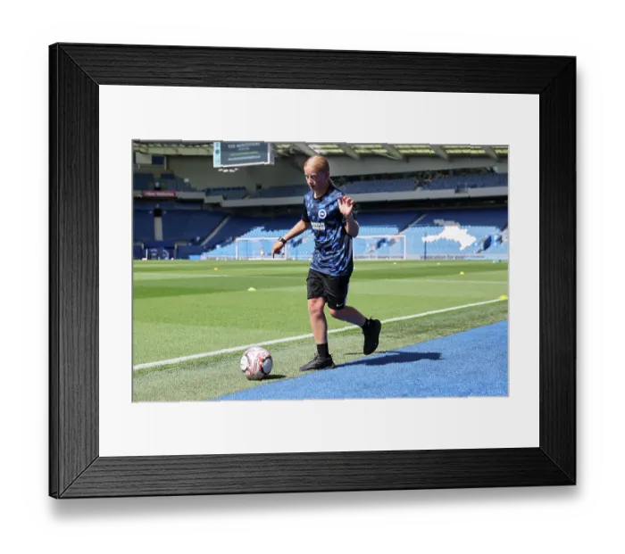 Framed Print : Brighton and Hove Albion Women v PSG Women Pre Season friendly 09AUG26 Framed Print : Brighton and Hove Albion Women v PSG Women Pre Season friendly 09AUG26