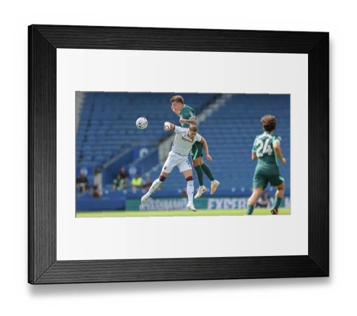 Framed Print : Brighton and Hove Albion v Bologna Premier League 15AUG26