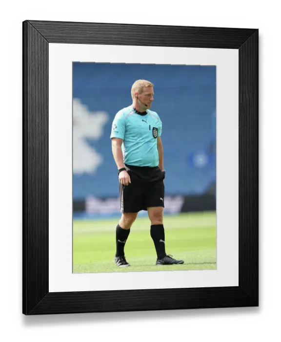 Framed Print : Brighton and Hove Albion v Bologna Premier League 15AUG26