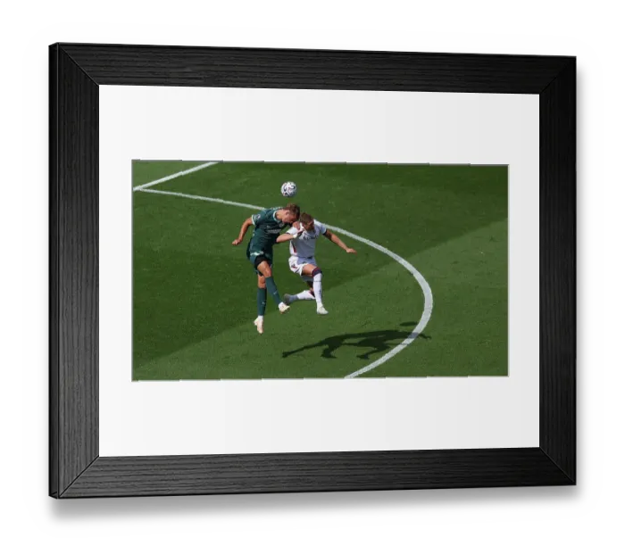 Framed Print : Brighton and Hove Albion v Bologna Premier League 15AUG26 Framed Print : Brighton and Hove Albion v Bologna Premier League 15AUG26