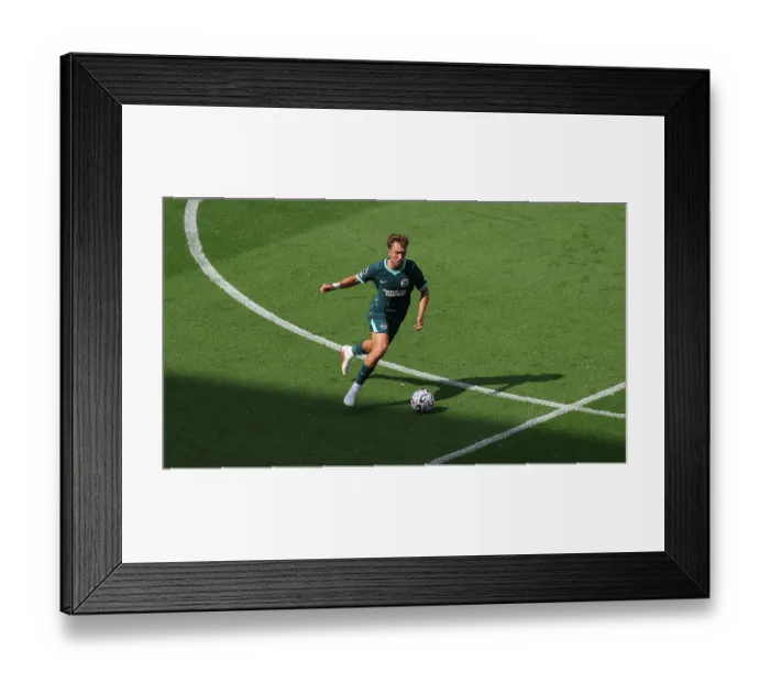 Framed Print : Brighton and Hove Albion v Bologna Premier League 15AUG26 Framed Print : Brighton and Hove Albion v Bologna Premier League 15AUG26