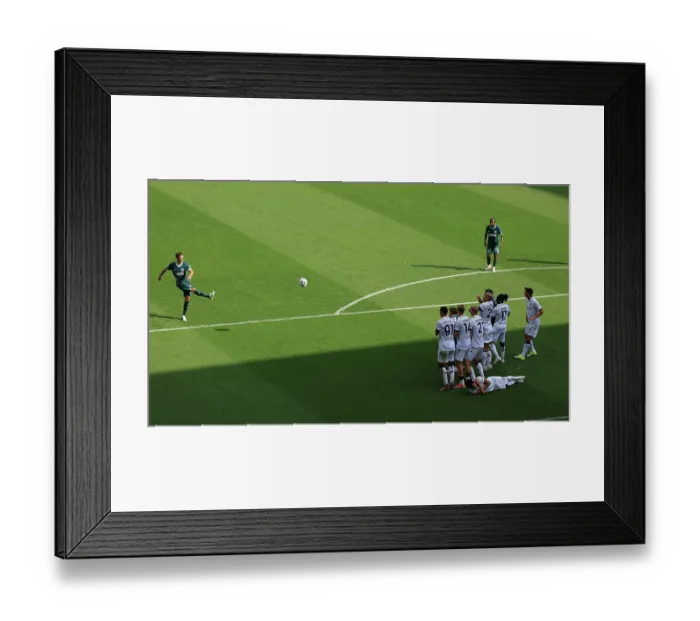 Framed Print : Brighton and Hove Albion v Bologna Premier League 15AUG26 Framed Print : Brighton and Hove Albion v Bologna Premier League 15AUG26
