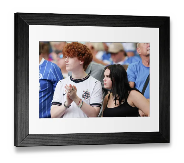Framed Print : Brighton and Hove Albion v Bologna Premier League 15AUG26 Framed Print : Brighton and Hove Albion v Bologna Premier League 15AUG26