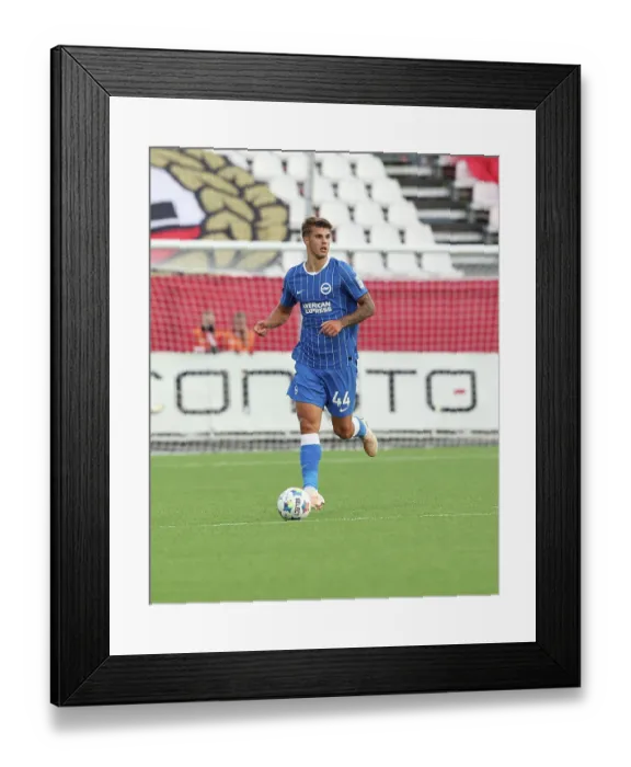 Framed Print : Brighton and Hove Albion v Roma Europa Conference League Play-off 20AUG26 Framed Print : Brighton and Hove Albion v Roma Europa Conference League Play-off 20AUG26