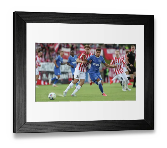Framed Print : Brighton and Hove Albion v Roma Europa Conference League Play-off 20AUG26 Framed Print : Brighton and Hove Albion v Roma Europa Conference League Play-off 20AUG26