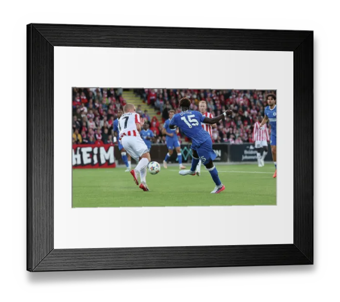 Framed Print : Brighton and Hove Albion v Roma Europa Conference League Play-off 20AUG26 Framed Print : Brighton and Hove Albion v Roma Europa Conference League Play-off 20AUG26