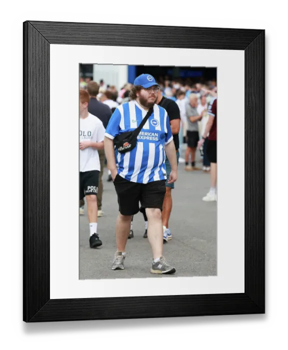 Framed Print : Brighton and Hove Albion v Aston Villa Premier League 23AUG26 Framed Print : Brighton and Hove Albion v Aston Villa Premier League 23AUG26
