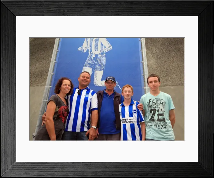 Framed Print : Brighton & Hove Albion 2011-12 Season: Home Games - Spurs and Doncaster Framed Print : Brighton & Hove Albion 2011-12 Season: Home Games - Spurs and Doncaster