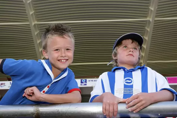 Brighton and Hove Albion FC: Electric Atmosphere of Away Days Crowds - Portugal Pre-season 2011-12