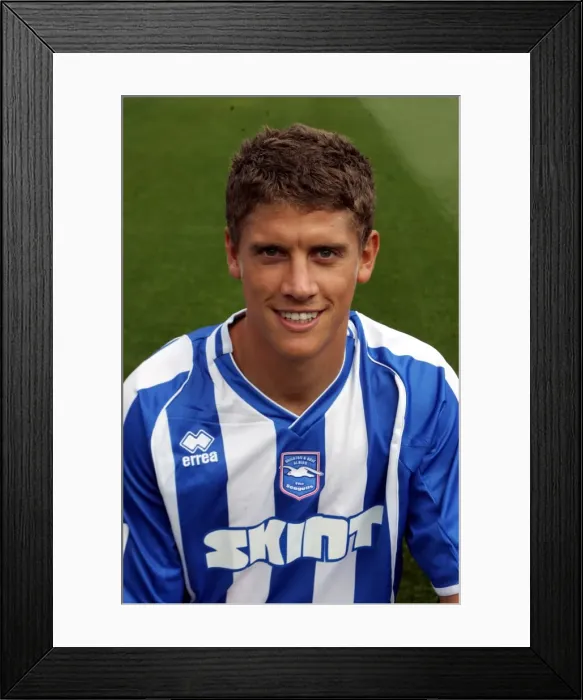 Framed Print : Alex Revell in Action for Brighton & Hove Albion FC, 2007-08 Season