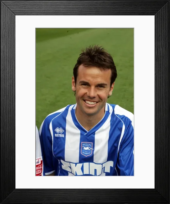 Framed Print : Paul Reid in Action for Brighton & Hove Albion FC, 2007-08 Season Framed Print : Paul Reid in Action for Brighton & Hove Albion FC, 2007-08 Season