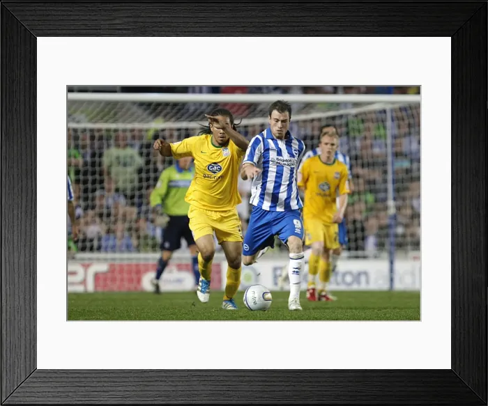 Framed Print : Brighton & Hove Albion vs. Crystal Palace (27-09-2011) - 2011-12 Season Home Game Framed Print : Brighton & Hove Albion vs. Crystal Palace (27-09-2011) - 2011-12 Season Home Game