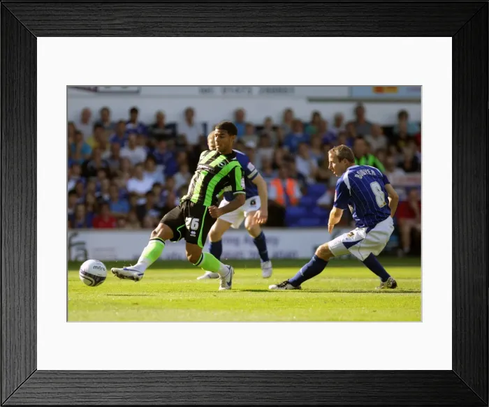 Framed Print : Brighton & Hove Albion vs Ipswich Town: 2011-12 Season Away Game Framed Print : Brighton & Hove Albion vs Ipswich Town: 2011-12 Season Away Game
