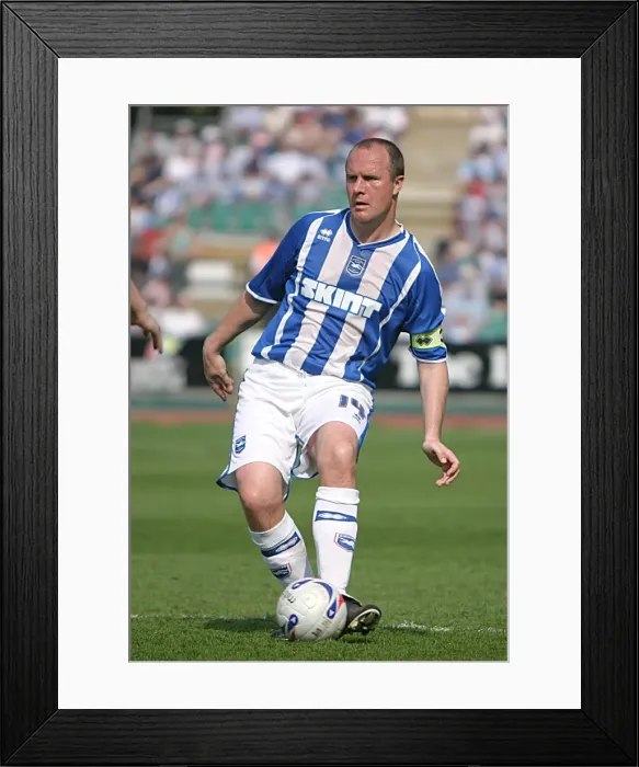 Framed Print : Guy Butters in Action: Brighton & Hove Albion at Withdean, 2007 / 08 Framed Print : Guy Butters in Action: Brighton & Hove Albion at Withdean, 2007 / 08