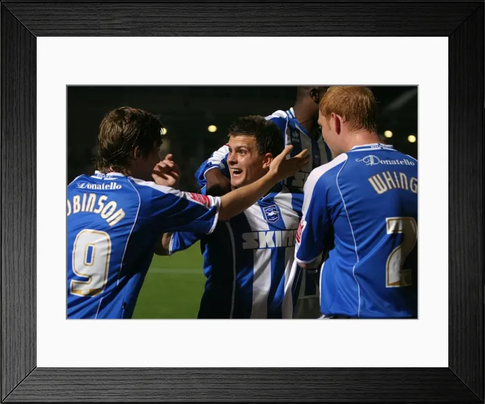 Framed Print : Dean Cox's Euphoric Moment: Scoring for Brighton & Hove Albion at Withdean (2007 / 08) Framed Print : Dean Cox's Euphoric Moment: Scoring for Brighton & Hove Albion at Withdean (2007 / 08)
