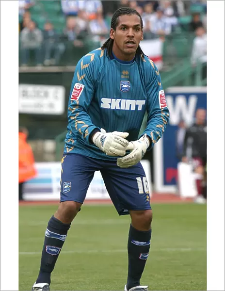 Michel Kuipers in Action: Brighton & Hove Albion FC Goalkeeper at Withdean Stadium, 2007 / 08