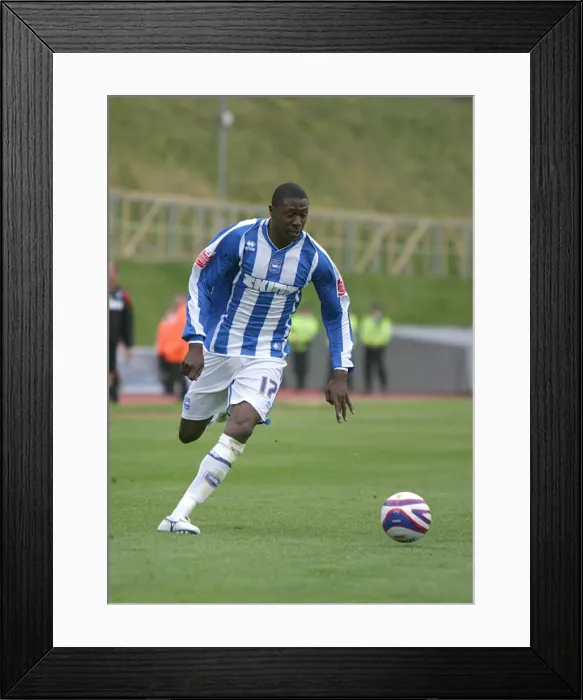 Framed Print : Bas Savage in Action: Brighton & Hove Albion FC at Withdean Stadium, 2007 / 08 Framed Print : Bas Savage in Action: Brighton & Hove Albion FC at Withdean Stadium, 2007 / 08