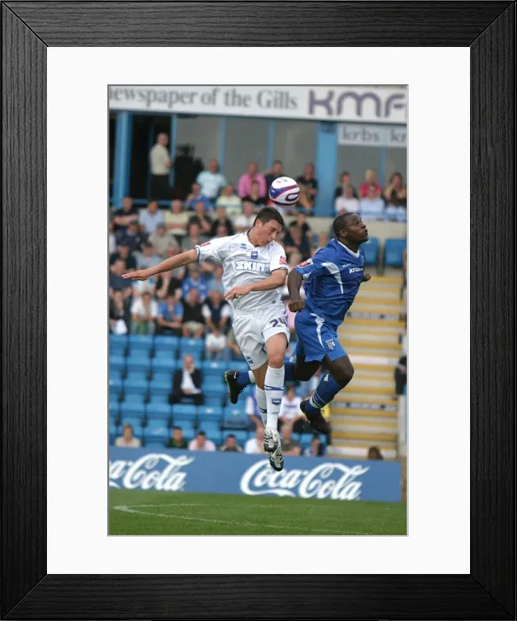 Framed Print : Tommy Elphick: A Young Star at Gillingham, 2007 / 08 Framed Print : Tommy Elphick: A Young Star at Gillingham, 2007 / 08