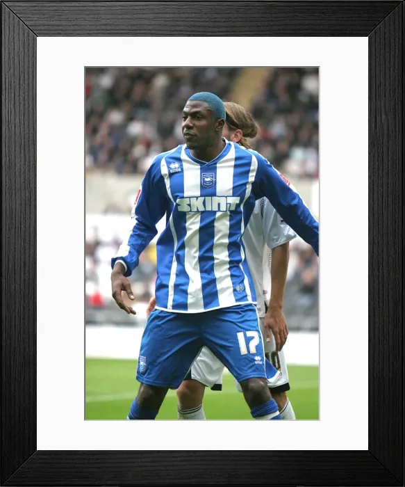 Framed Print : Bas Savage in Action: A Standout Moment for Brighton & Hove Albion FC during the 2007 / 08 Season Framed Print : Bas Savage in Action: A Standout Moment for Brighton & Hove Albion FC during the 2007 / 08 Season
