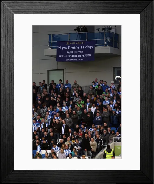 Framed Print : Electric Atmosphere: Brighton & Hove Albion Crowd Shots (2011-12) at The Amex Stadium Framed Print : Electric Atmosphere: Brighton & Hove Albion Crowd Shots (2011-12) at The Amex Stadium