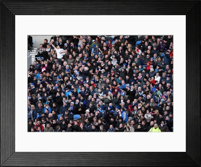 Framed Print : Brighton & Hove Albion vs Southampton: 2011-12 Home Match Framed Print : Brighton & Hove Albion vs Southampton: 2011-12 Home Match