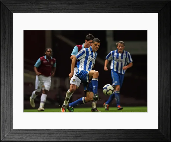 Framed Print : Brighton & Hove Albion vs. West Ham United (FA Youth Cup) - Away Game (2011-12 Season) Framed Print : Brighton & Hove Albion vs. West Ham United (FA Youth Cup) - Away Game (2011-12 Season)