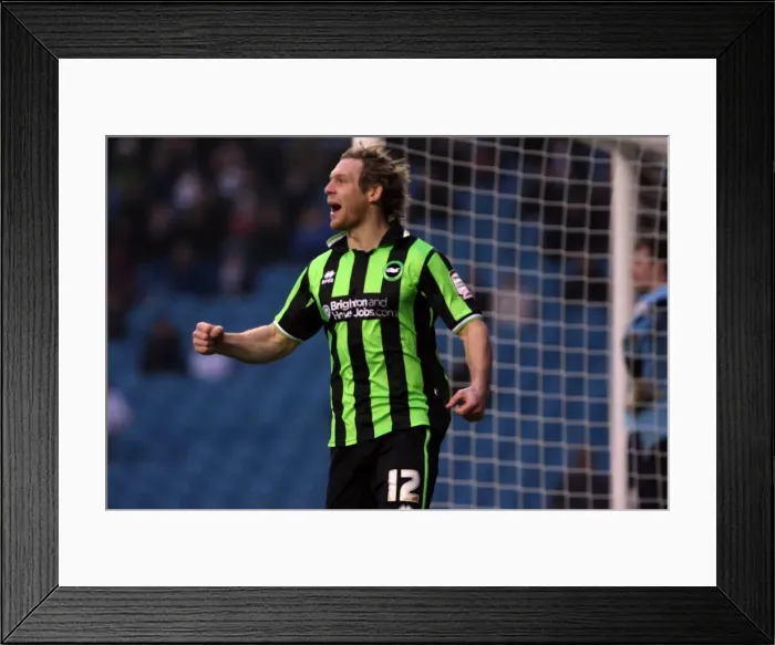 Framed Print : Brighton & Hove Albion vs Leeds United: 2011-12 Away Game Highlights